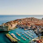Revelin Old Town Вилла